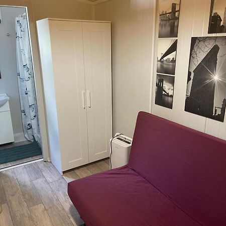 Cozy Studio In Town Center Limassol Eksteriør billede